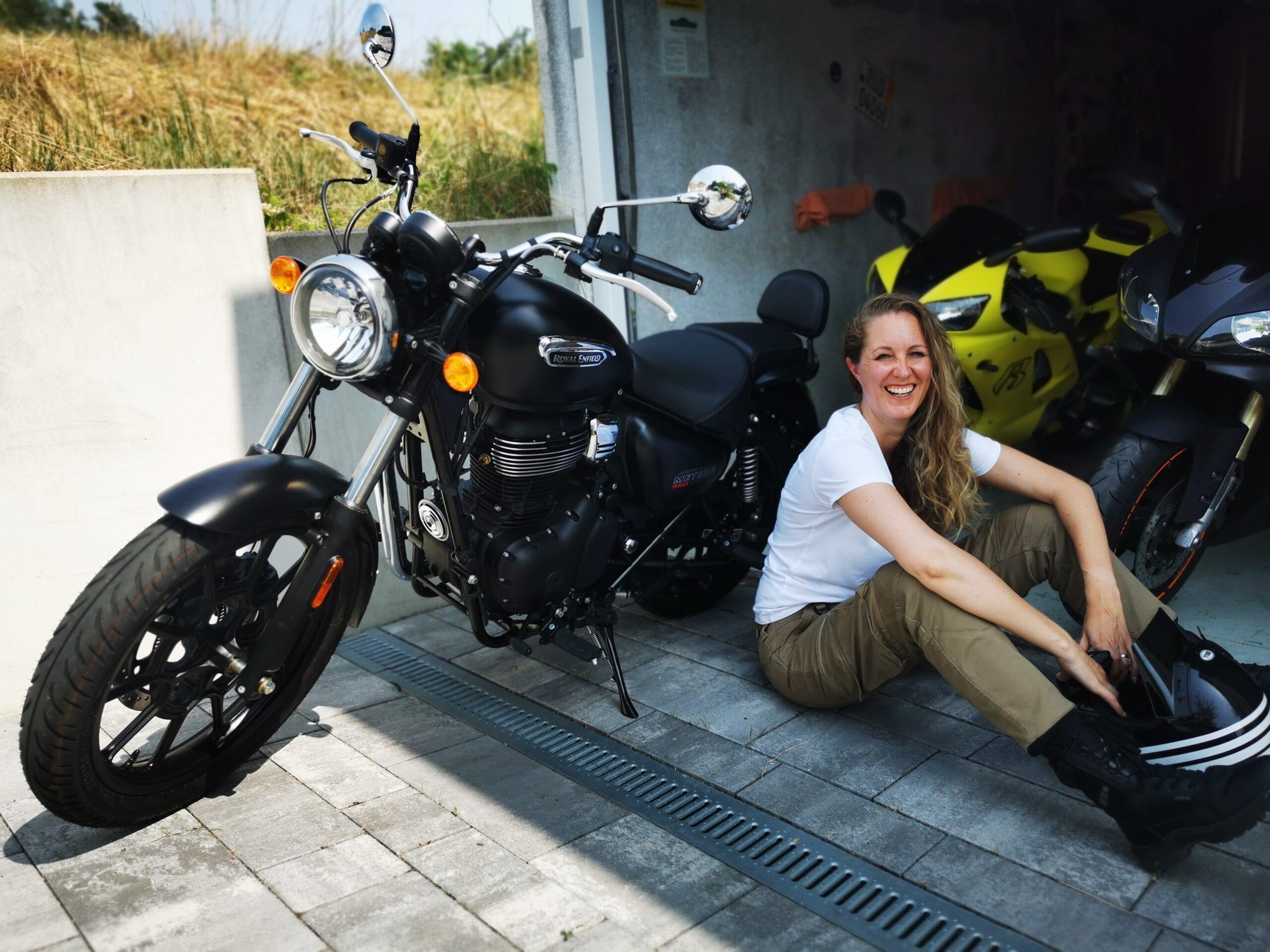 Motogirl Lara Cargo-Hose beige